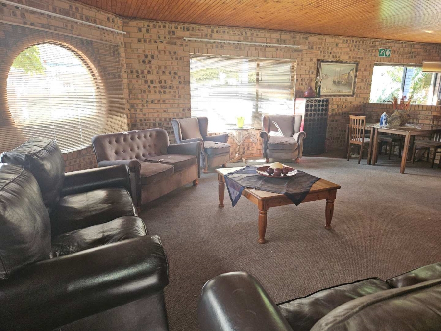 15 Bedroom Property for Sale in Royldene Northern Cape